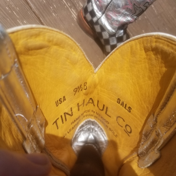 Tin Haul Shiny Metal Boots - Picture 9 of 11